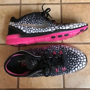 🔺SOLD🔺 BRAND NEW NIKE FREE TR FIT 5s